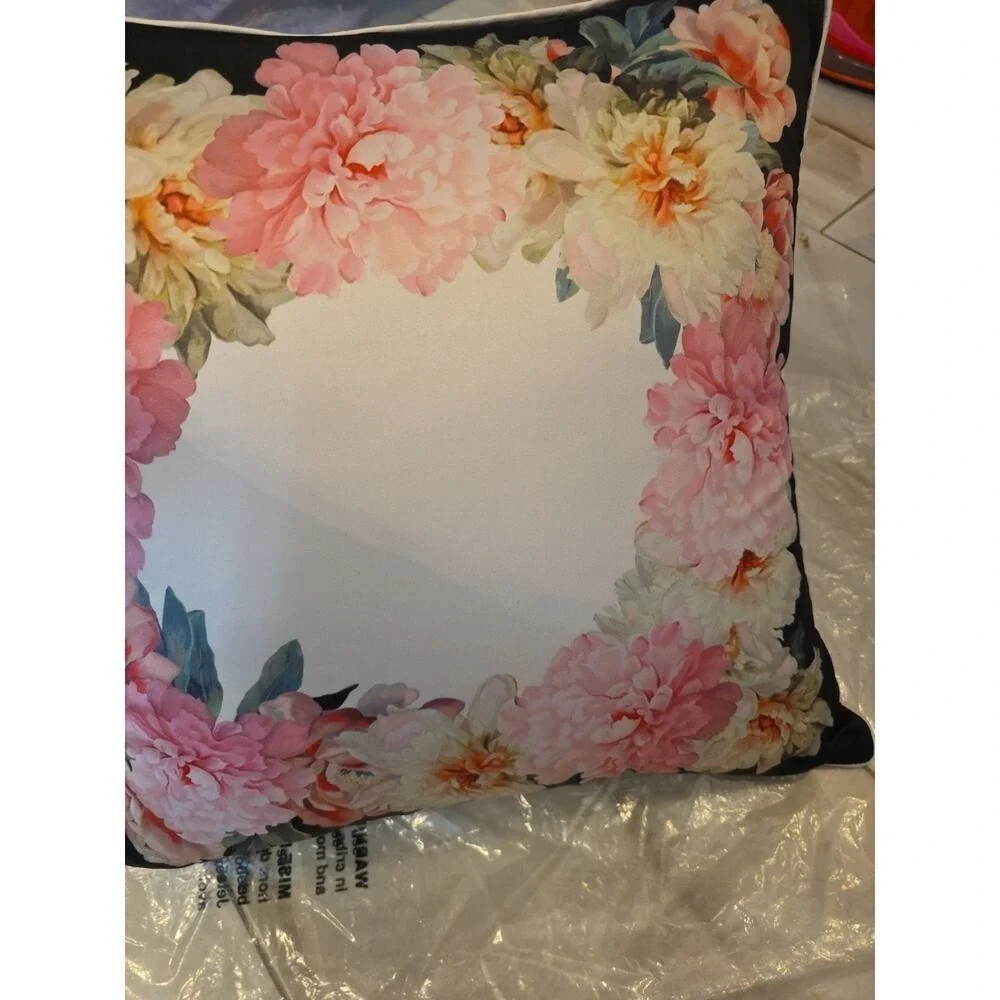Ted Baker London Floral Sateen Accent Pillow Poly‎ 18